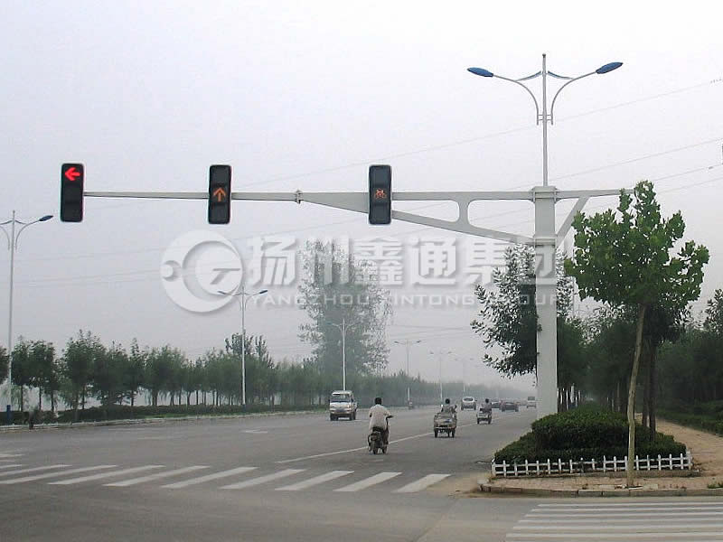 XHDG-042，方桿信號(hào)燈桿
